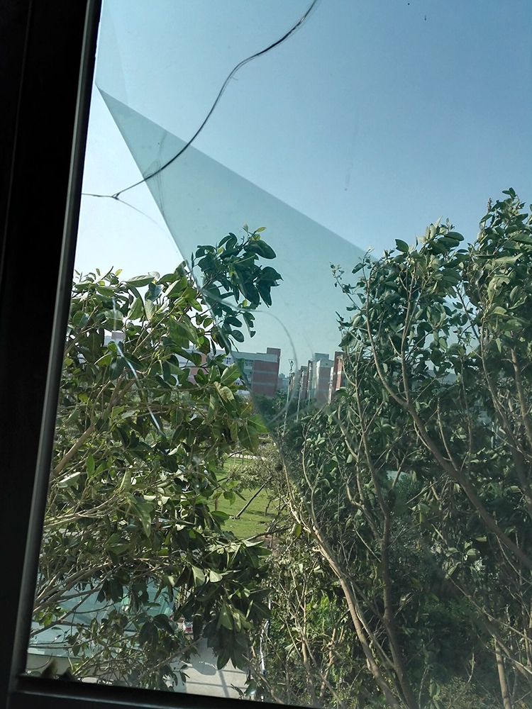 免费试贴晶智™纳米阳光节能膜,让安全留在家中