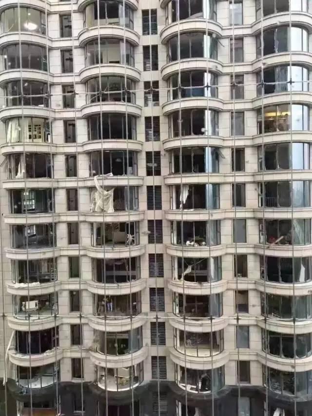 厦门宝墅湾 玻璃破碎 晶智隔热膜
